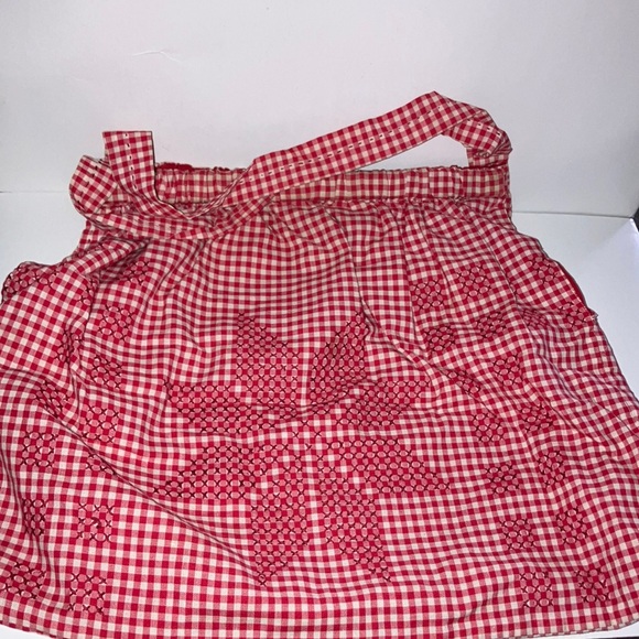 Red Checkered Chickenscratch Crossstitch Tote Bag - Picture 1 of 6